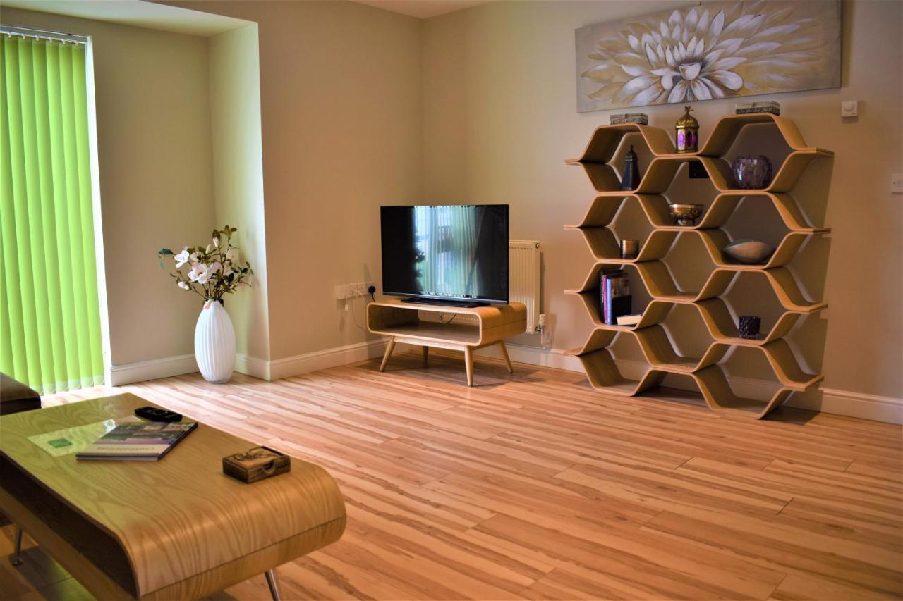 Lux Living Apartments - Alpha Apartments CBG Eksteriør bilde
