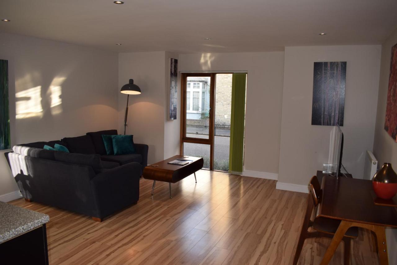 Lux Living Apartments - Alpha Apartments CBG Eksteriør bilde